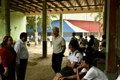 Jan Egeland meets with students at their school 