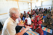 Jan Egeland visits school in Metche Camp
